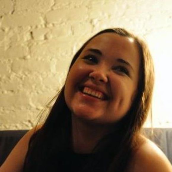 Meet your Posher, Beth - Picture 1 of 1