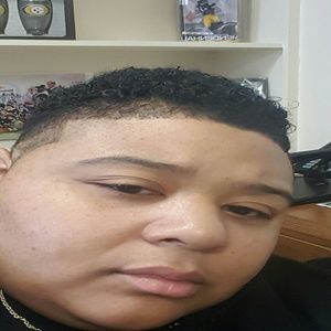 Meet your Posher, Deonte