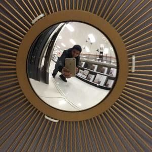 Meet your Posher, Hunter