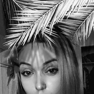 Meet your Posher, Devon