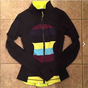 Lululemon retired pattern jacket