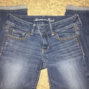 American eagle studded capris