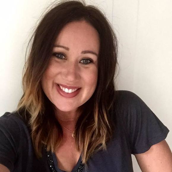 Meet your Posher, Janelle - Picture 1 of 1