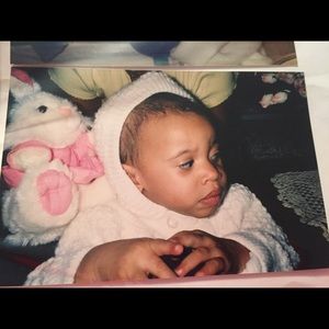 Meet your Posher, Ianah