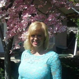 Meet your Posher, Lana