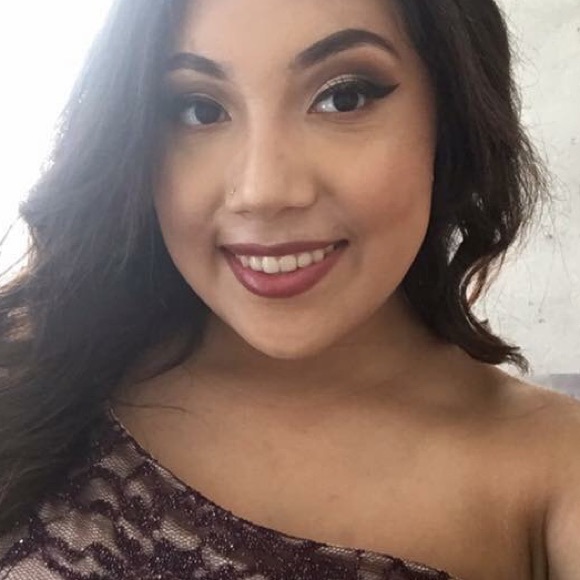 Meet your Posher, Marisol - Picture 2 of 4