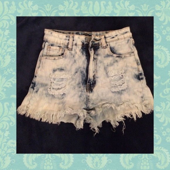 Acid Wash High Wasted Shorts