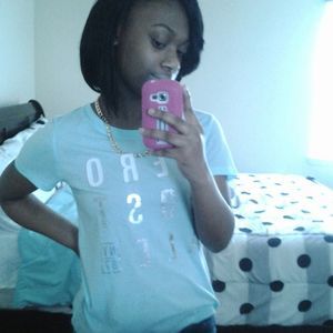 Meet your Posher, Breanna