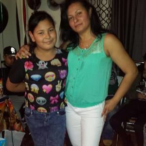 Meet your Posher, Omayra