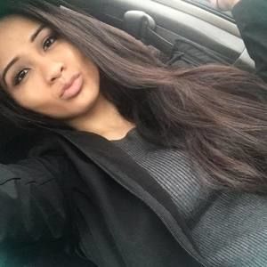 Meet your Posher, Rose