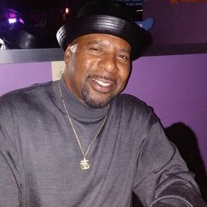 Meet your Posher, Todd