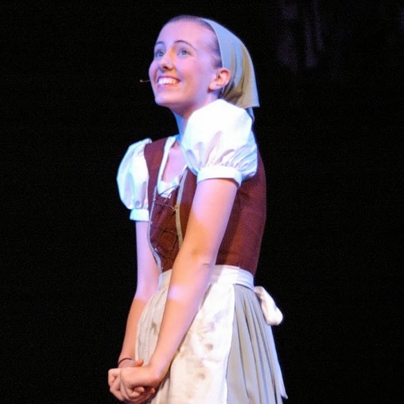 Meet your Posher, Brittany