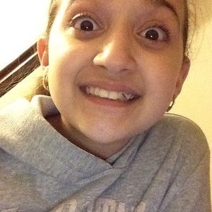 Meet your Posher, Abeer