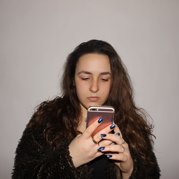 Meet your Posher, Raz