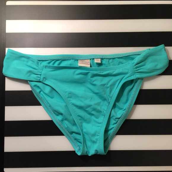 L Space Tab Side hipster bottom