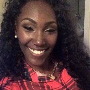 Meet your Posher, Kerrianne'