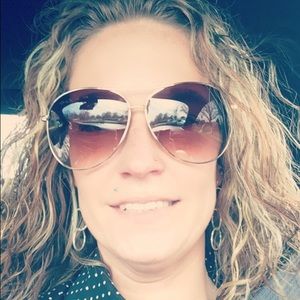 Meet your Posher, Tracy