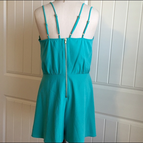 οΈπ¨SOLD π¨NWT GB Teal Aztec Prints Romper - Picture 2 of 4