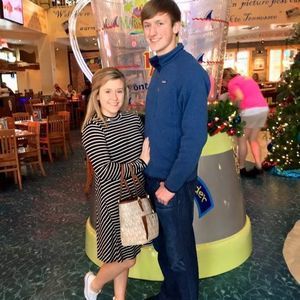 Meet your Posher, Kelsie