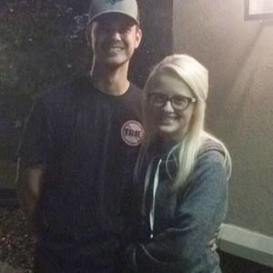 Meet your Posher, Lara