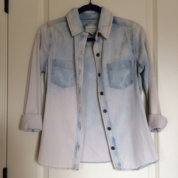 Forever 21 Tops - Light washed denim shirt