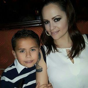 Meet your Posher, Lorena