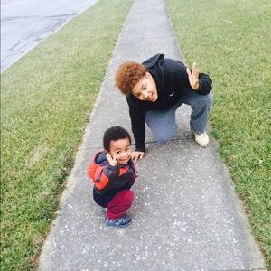 Meet your Posher, Diamond