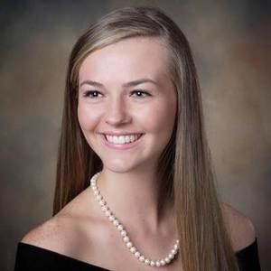 Meet your Posher, Lauren