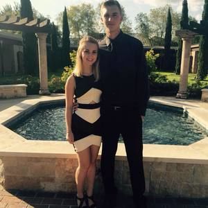 Meet your Posher, Paige