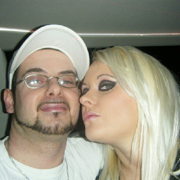 Meet your Posher, Gretchen - Picture 3 of 7