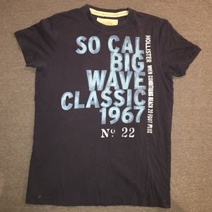Hollister T-Shirt