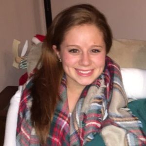 Meet your Posher, Jenny