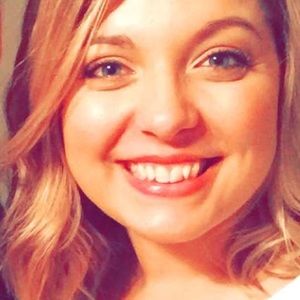 Meet your Posher, Aly