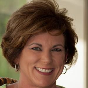 Meet your Posher, Stefanie