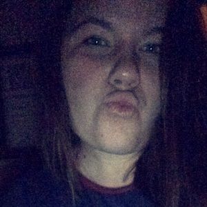 Meet your Posher, Macy