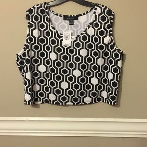 Geo print crop top