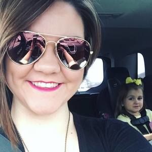 Meet your Posher, Julia