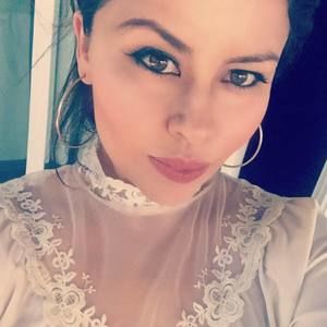 Meet your Posher, Aracely