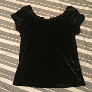 💀Velvet Black T-Shirt💀