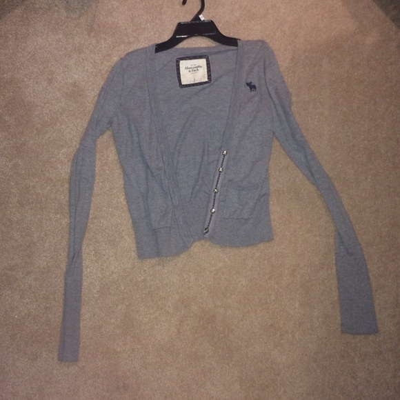 Grey cardigan