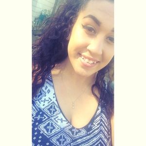 Meet your Posher, Abby