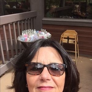 Meet your Posher, Michelle