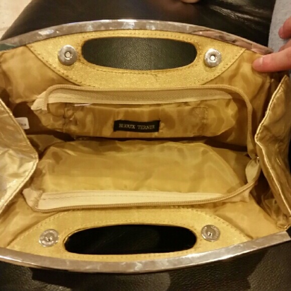 Handbag - Picture 2 of 2