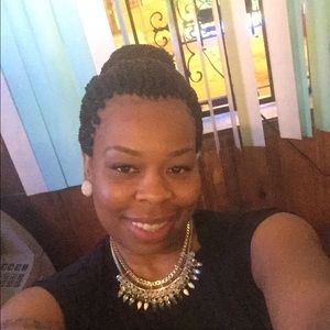 Meet your Posher, Devonna