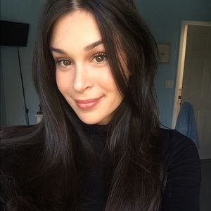 Meet your Posher, Marisa