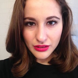 Meet your Posher, Samantha