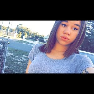 Meet your Posher, Savannah