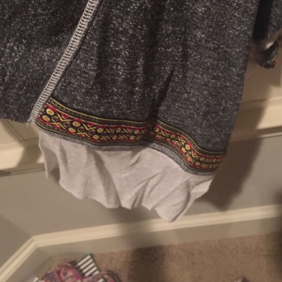 Sweater - Picture 2 of 3