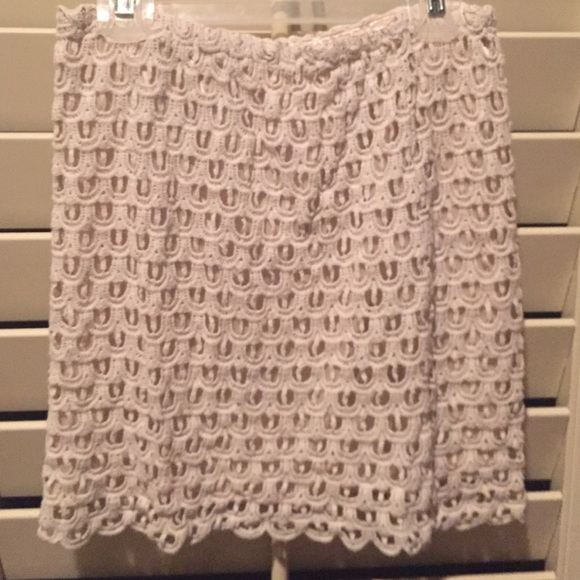 Lace skirt