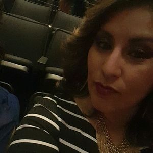 Meet your Posher, Ana